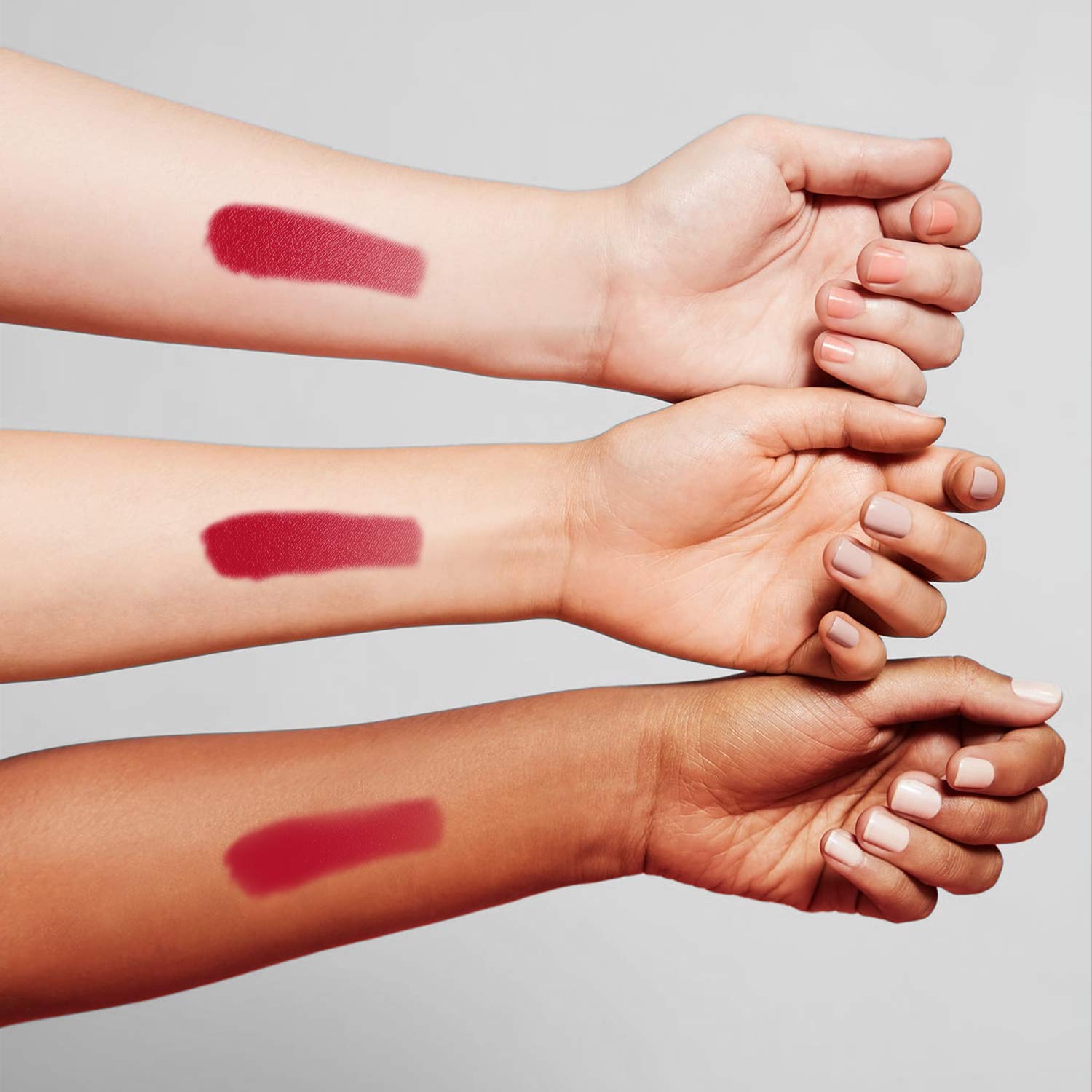Amazon.com : Avon True Color Perfectly Matte Lipstick 4gm (Red